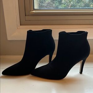 Chic Black Heeled Ankle Boots